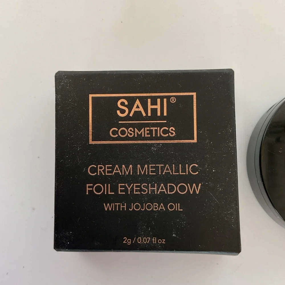 Sahi Cosmetics Cream Metallic Foil Eyeshadow NWT